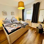 Seelund - Meeresrauschen Lauschen - Ruhiges Sonniges Mit Garten Und Terrasse Nahe Und Ostsee Apartamento Schönhagen