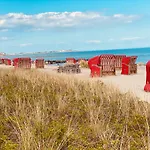 Seelund - Meeresrauschen Lauschen - Ruhiges Sonniges Mit Garten Und Terrasse Nahe Und Ostsee Schönhagen