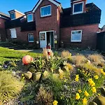 Seelund - Meeresrauschen Lauschen - Ruhiges Sonniges Mit Garten Und Terrasse Nahe Und Ostsee Apartamento