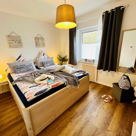 Seelund - Meeresrauschen Lauschen - Ruhiges Sonniges Mit Garten Und Terrasse Nahe Und Ostsee Apartmán Schönhagen