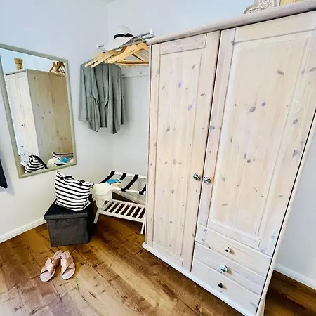 Seelund - Meeresrauschen Lauschen - Ruhiges Sonniges Mit Garten Und Terrasse Nahe Und Ostsee Apartman *