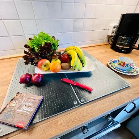 Seelund - Meeresrauschen Lauschen - Ruhiges Sonniges Mit Garten Und Terrasse Nahe Und Ostsee Schönhagen