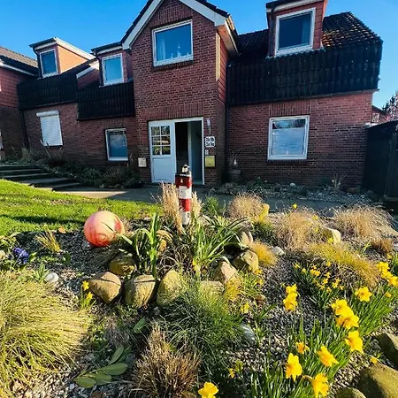 Seelund - Meeresrauschen Lauschen - Ruhiges Sonniges Mit Garten Und Terrasse Nahe Und Ostsee Lägenhet