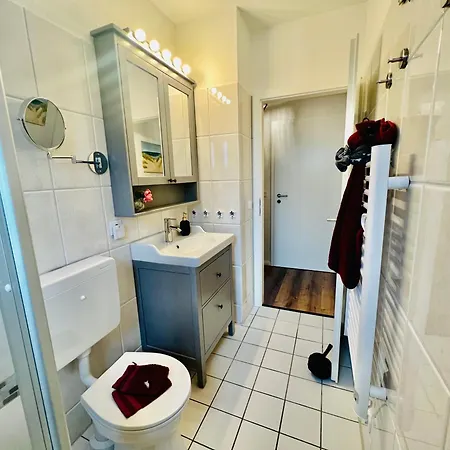 Seelund - Meeresrauschen Lauschen - Ruhiges Sonniges Mit Garten Und Terrasse Nahe Und Ostsee * Schönhagen