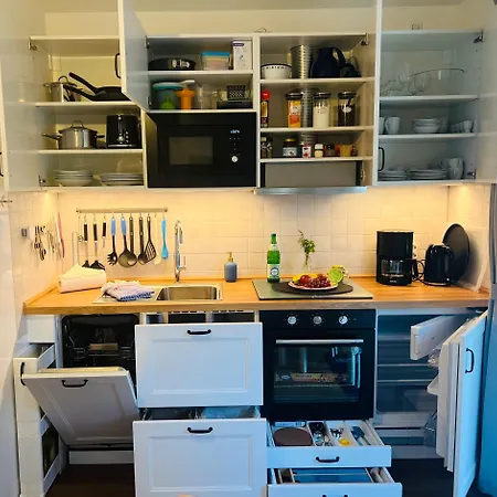 Seelund - Meeresrauschen Lauschen - Ruhiges Sonniges Mit Garten Und Terrasse Nahe Und Ostsee Apartman *