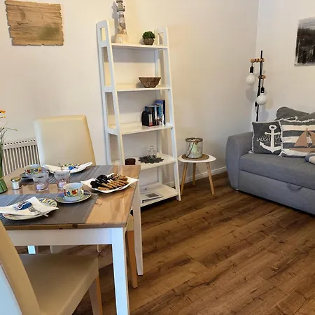 Seelund - Meeresrauschen Lauschen - Ruhiges Sonniges Mit Garten Und Terrasse Nahe Und Ostsee *
